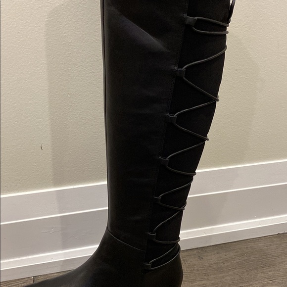 Brand new boots, never worn . Vince camuto , love the style 👍 - Picture 6 of 8